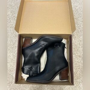 ALTAR’D STATE tara ankle western boot💕